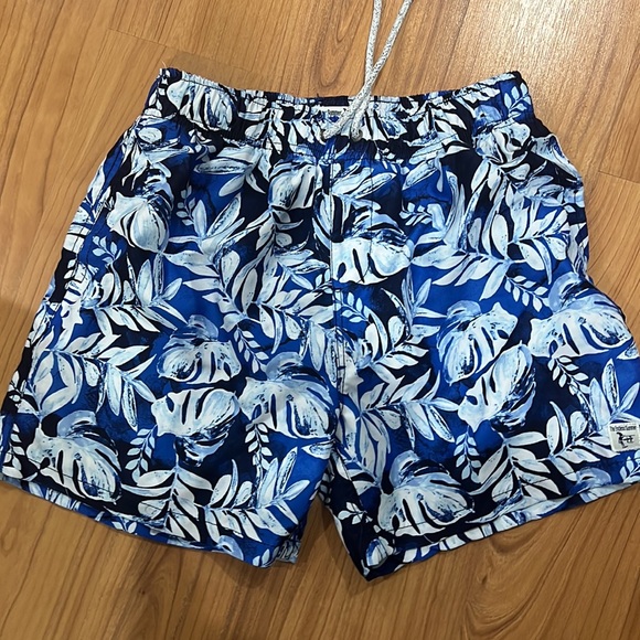 Endless Summer trunk suits - Picture 2 of 4